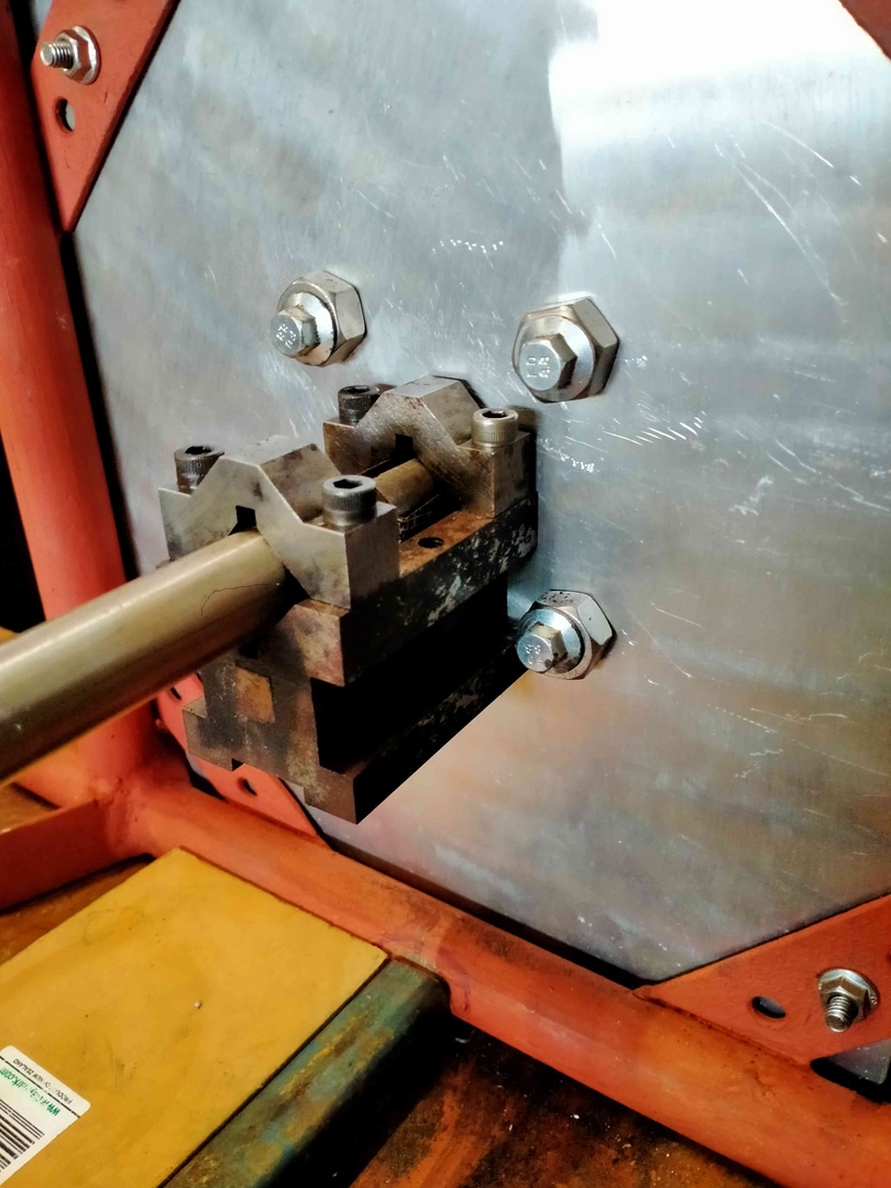 Found a new use for the shaft fixtur...