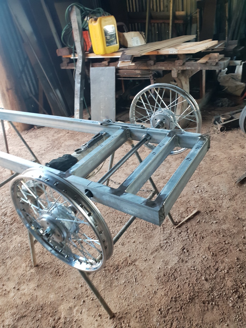 12-trial-fit-rear-axle-and-wheels